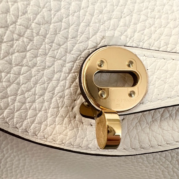 Hermès Nata Taurillon Clemence Mini Lindy 20 Cream Ivory White Gold Hardware GHW - Picture 11 of 16